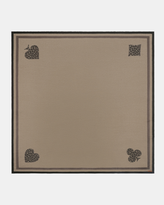 Toalha de Jogos Joy Onça Fendi