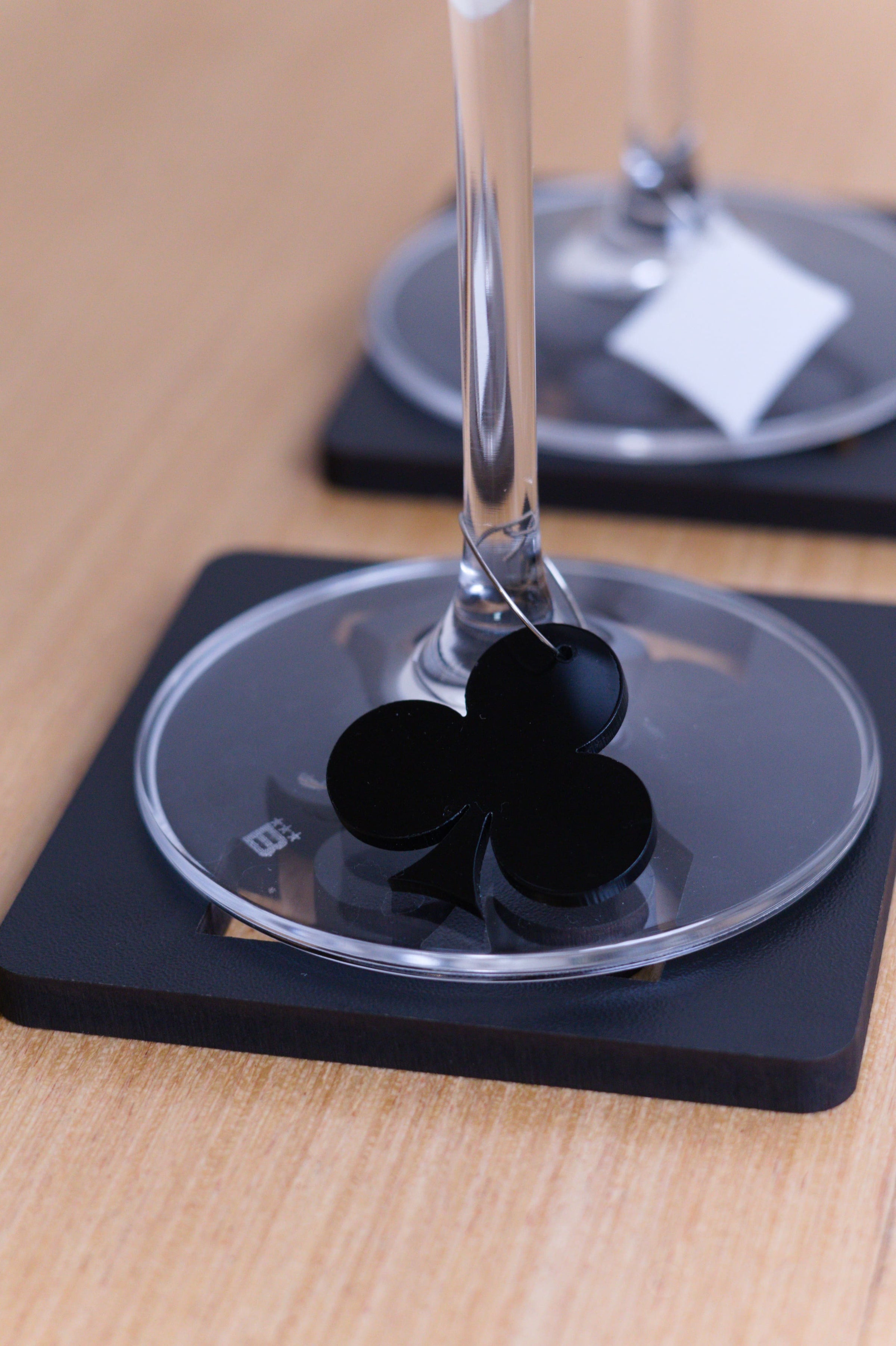 Porta Copos Naipes Preto