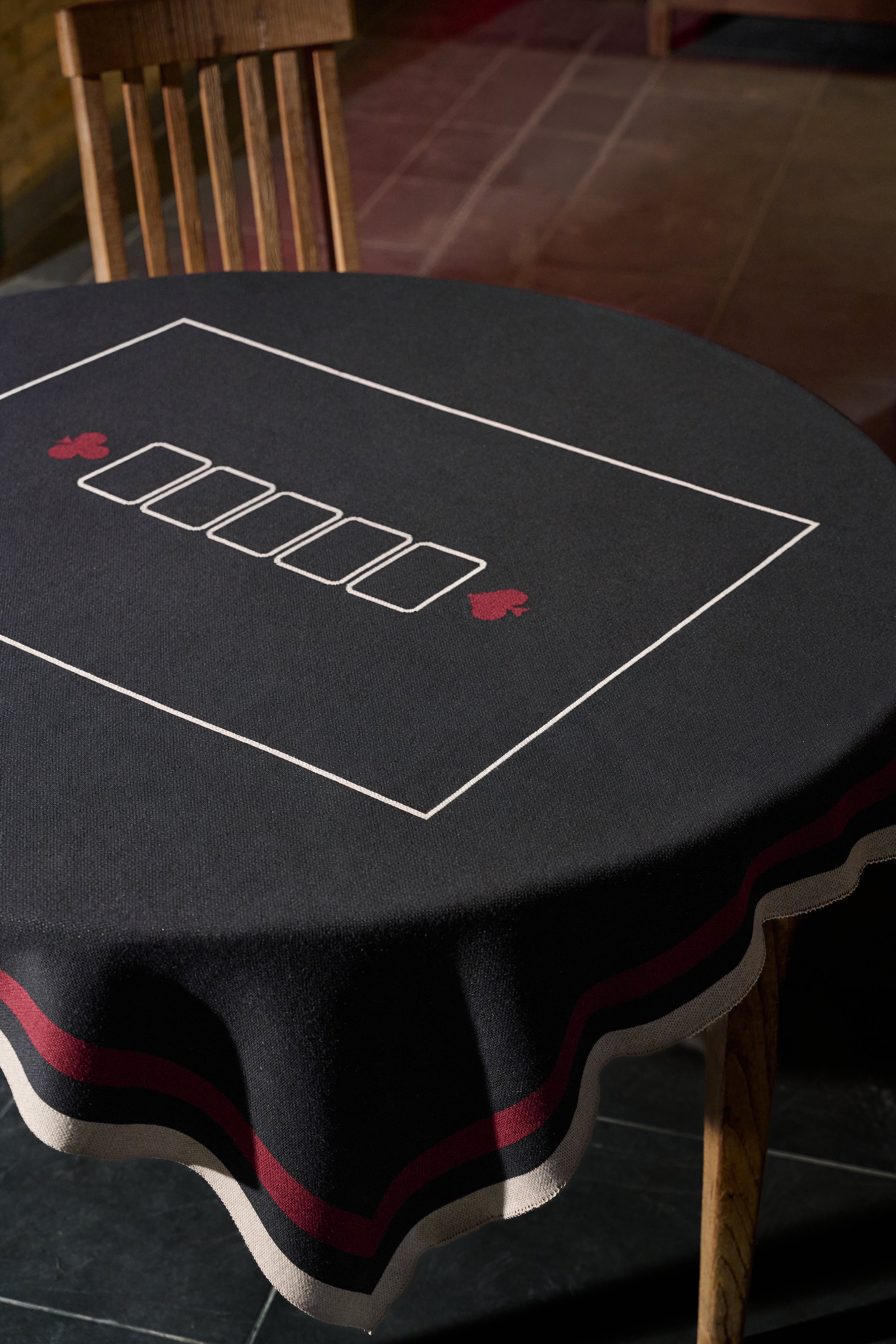Toalha Poker Black