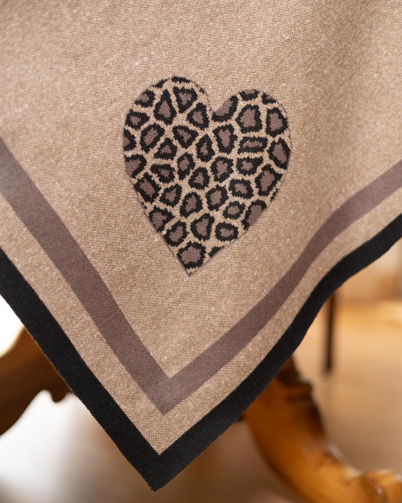 Toalha de Jogos Gift Onça Fendi