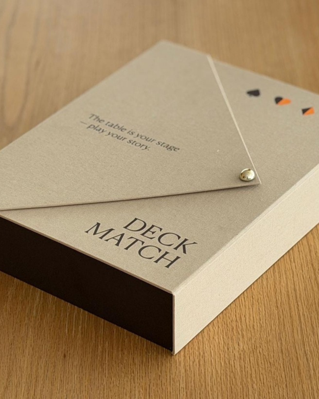 Kit Deck Match: Toalha de Jogos + Deck of Cards Collab By Gabs