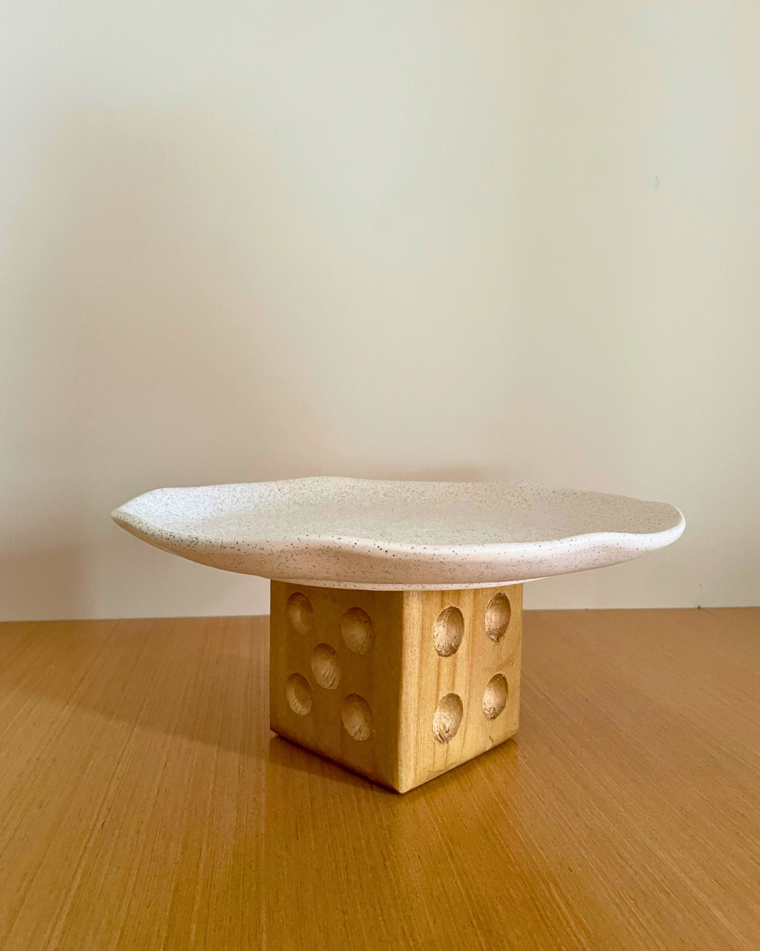 Suporte Aperitivo Dado M