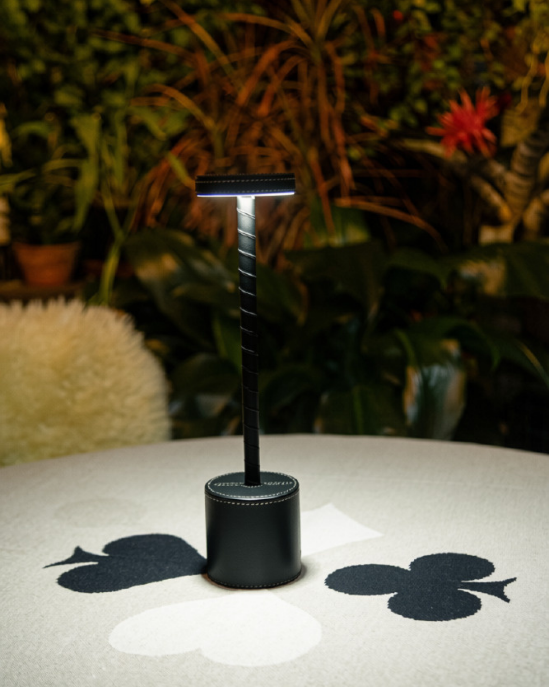 Luminária Preta Para Mesa de Jogos