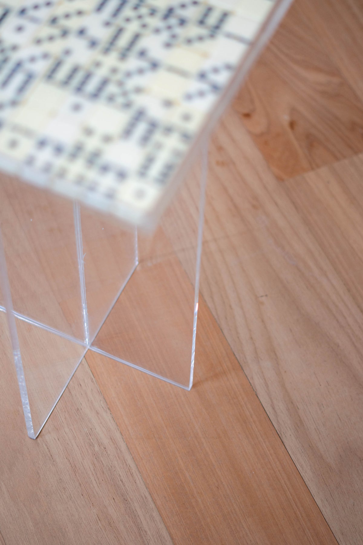Mesa Dominó Fixa Transparente G