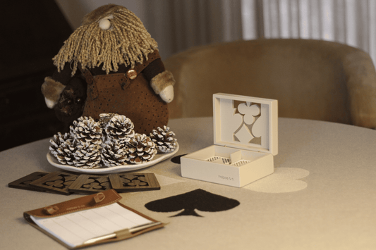 Caixa Porta Baralho Naipes Sisal