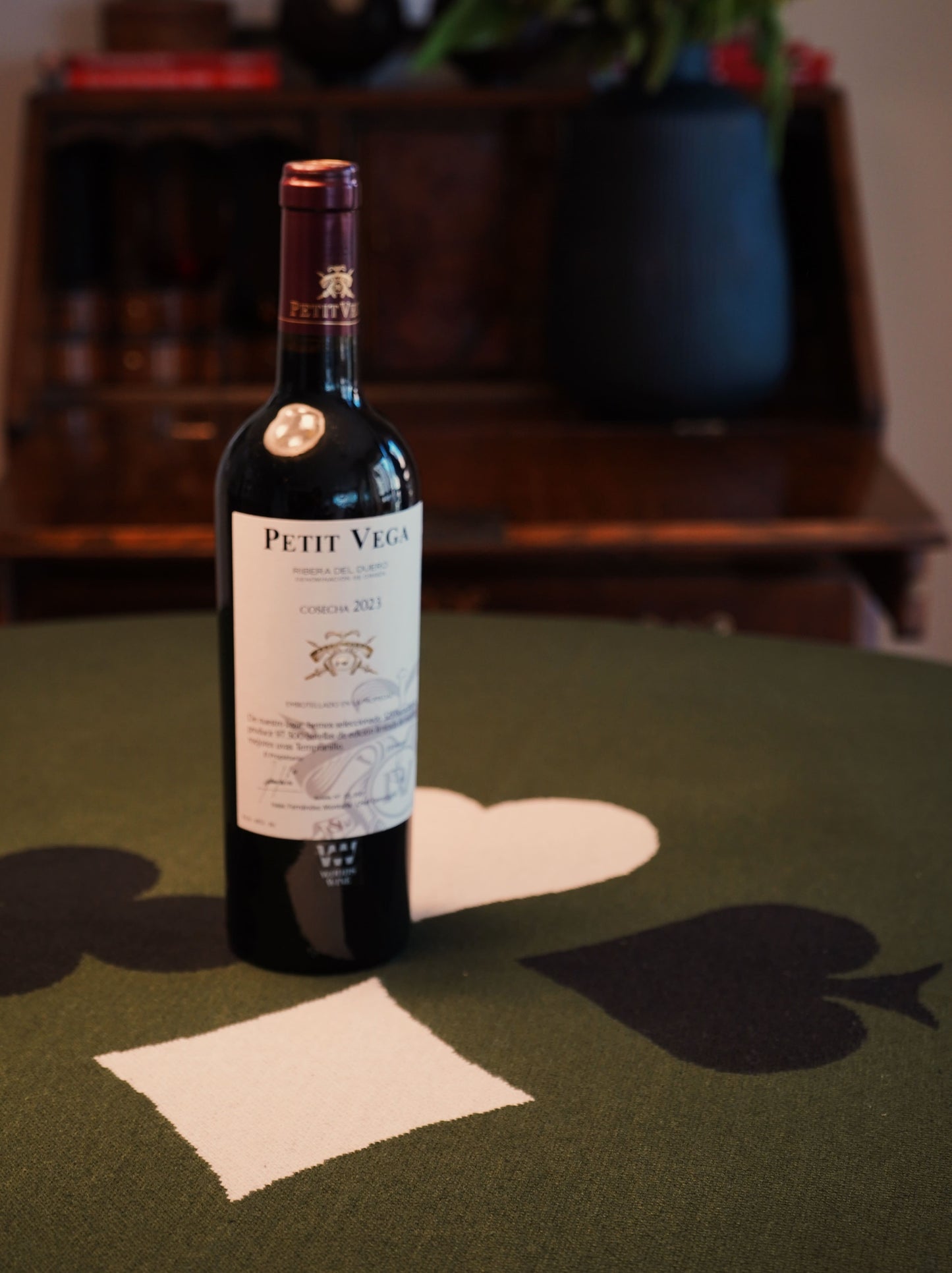 Kit Toalha de Jogos Verde Militar e Vinho Petit Vega